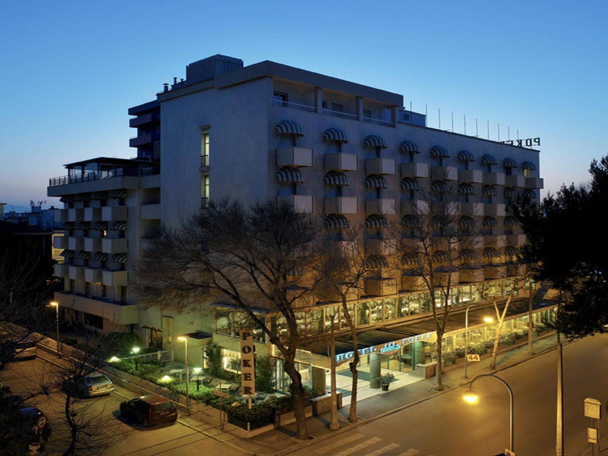 Hotel Poker Ричоне Екстериор снимка
